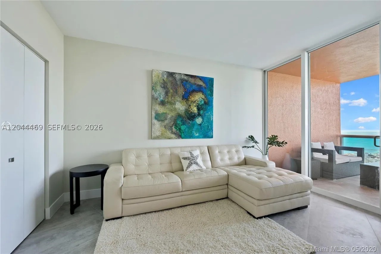 PORTOFINO TOWER CONDO - Residential