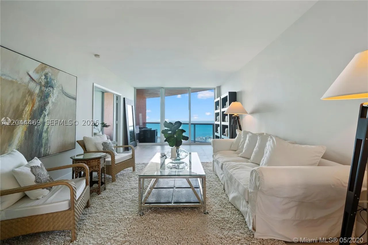PORTOFINO TOWER CONDO - Residential