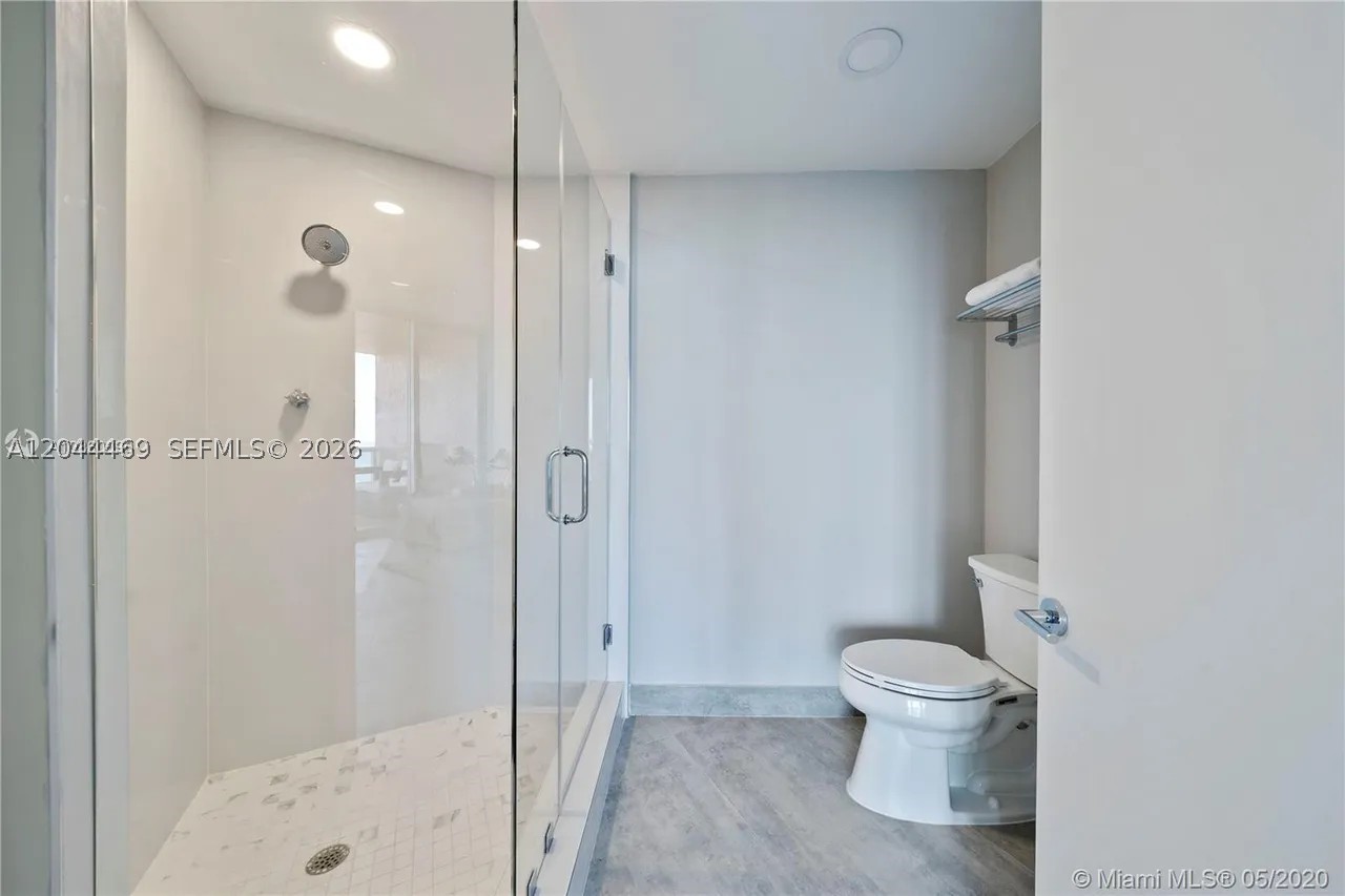 PORTOFINO TOWER CONDO - Residential