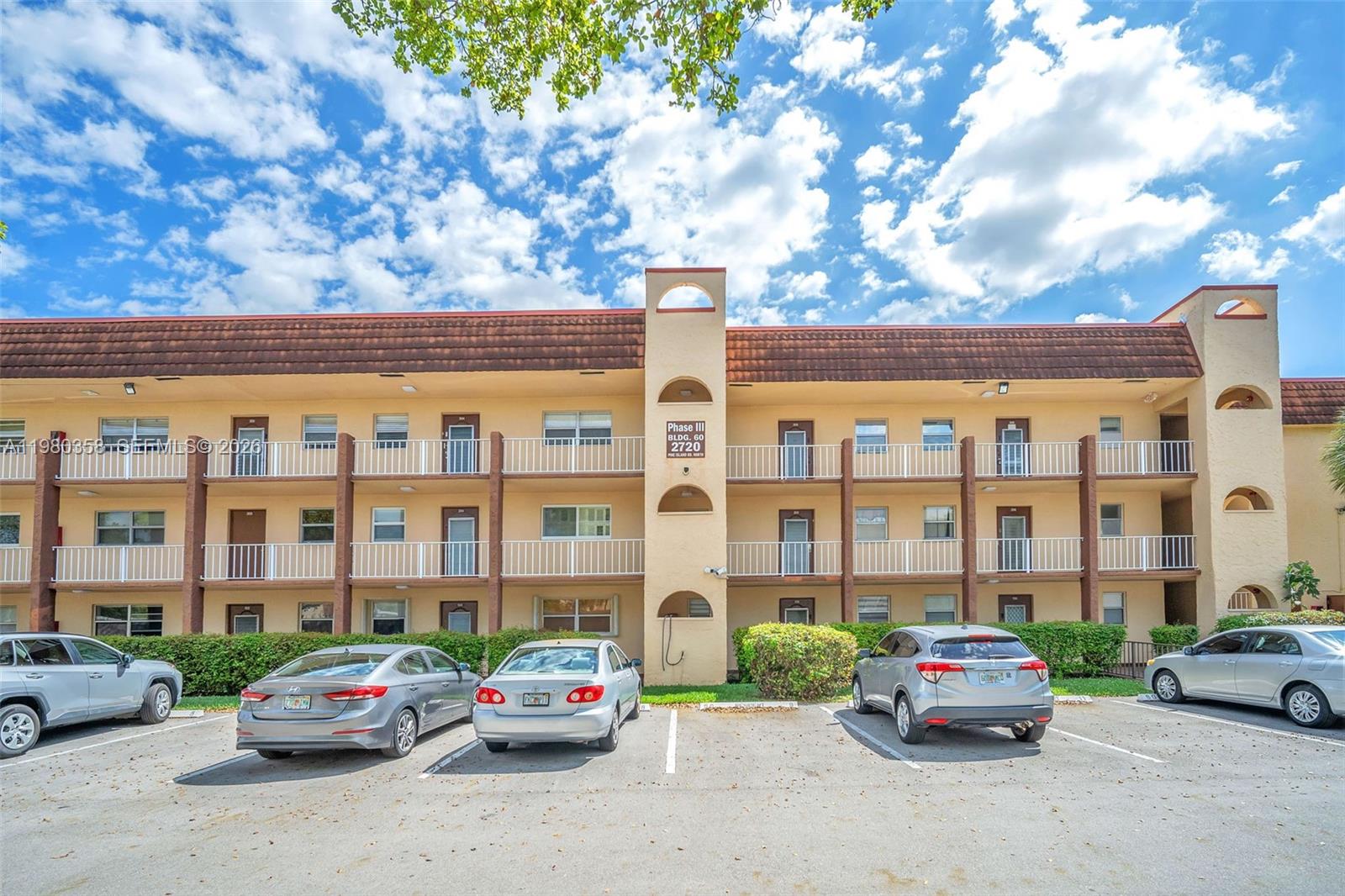 SUNRISE LAKES 60 CONDO - Residential