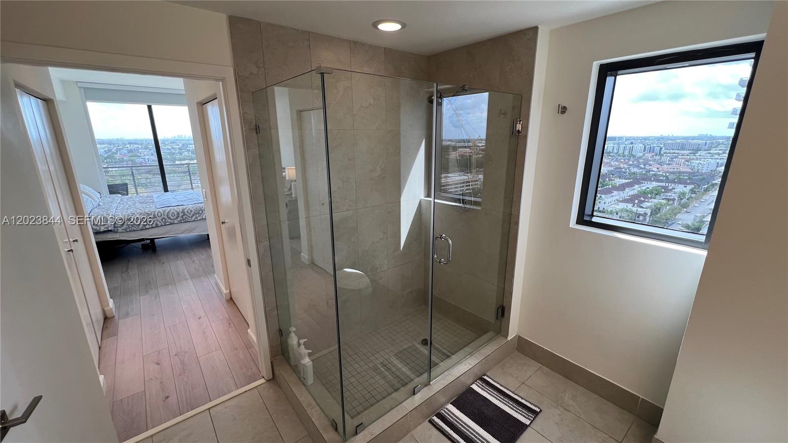 5350 Park Condo - Residential