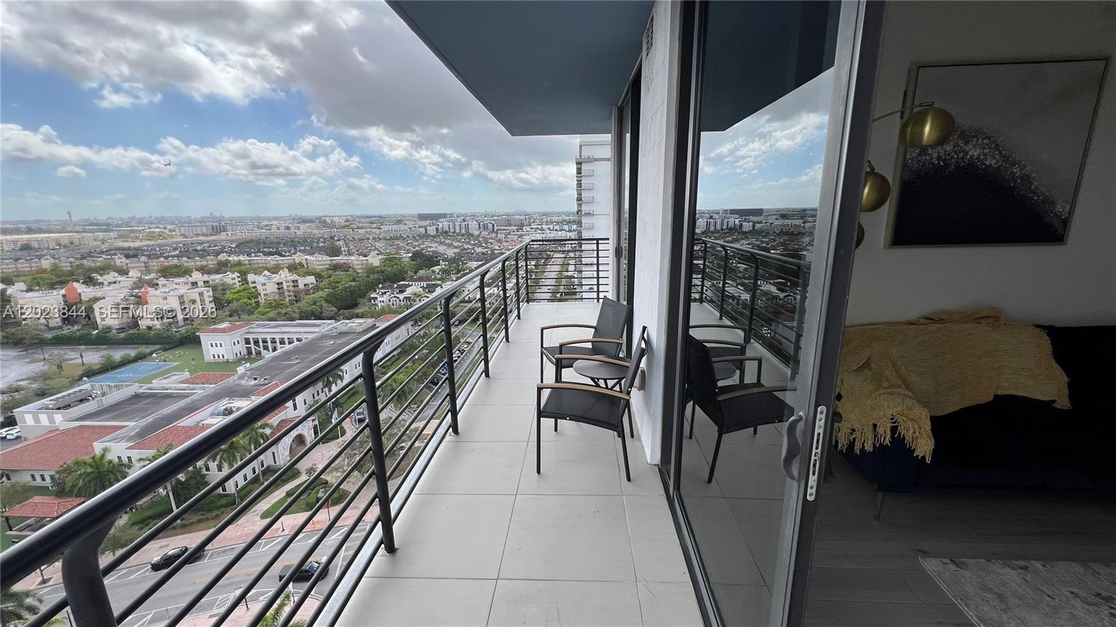 5350 Park Condo - Residential