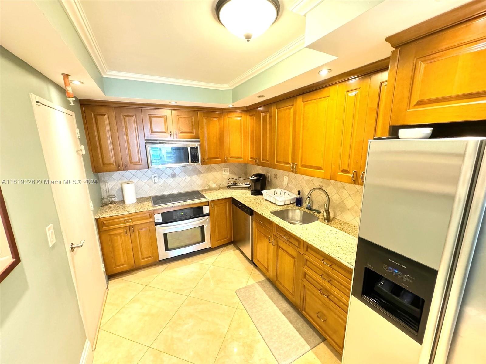 TIDES ON HOLLYWOOD BEACH - Residential
