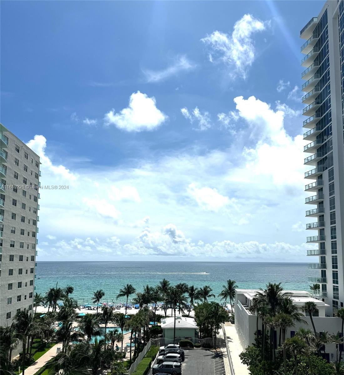TIDES ON HOLLYWOOD BEACH - Residential