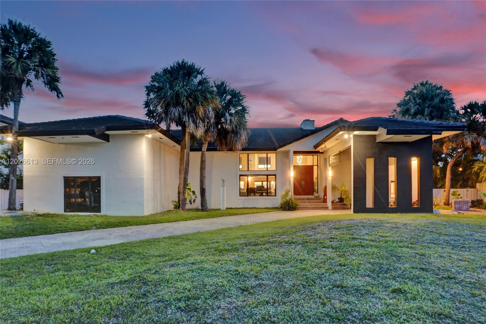 LAKESHORE SEC FOUR - Residential Lease