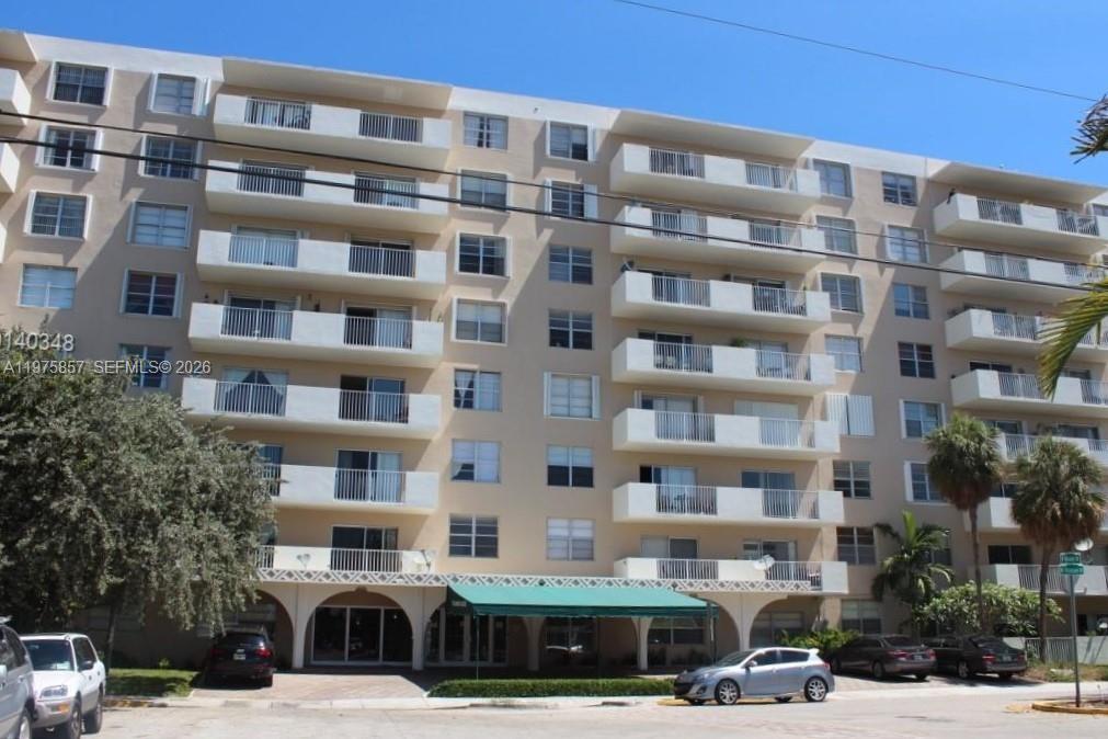 Well-maintained 1 bed/1 bath condo at Island Place on Treasure Island in North Bay Village. Known for its serene island setting, bay views, and stunning sunsets. Building currently undergoing major facade renovation on this side — a sign of long-term investment in the property. Updated unit in great condition. Amenities include bayfront pool, BBQ and lounge deck, fitness center, on-site management, laundry on every floor, secured entry, and assigned parking. Minutes to Miami Beach and major highways.