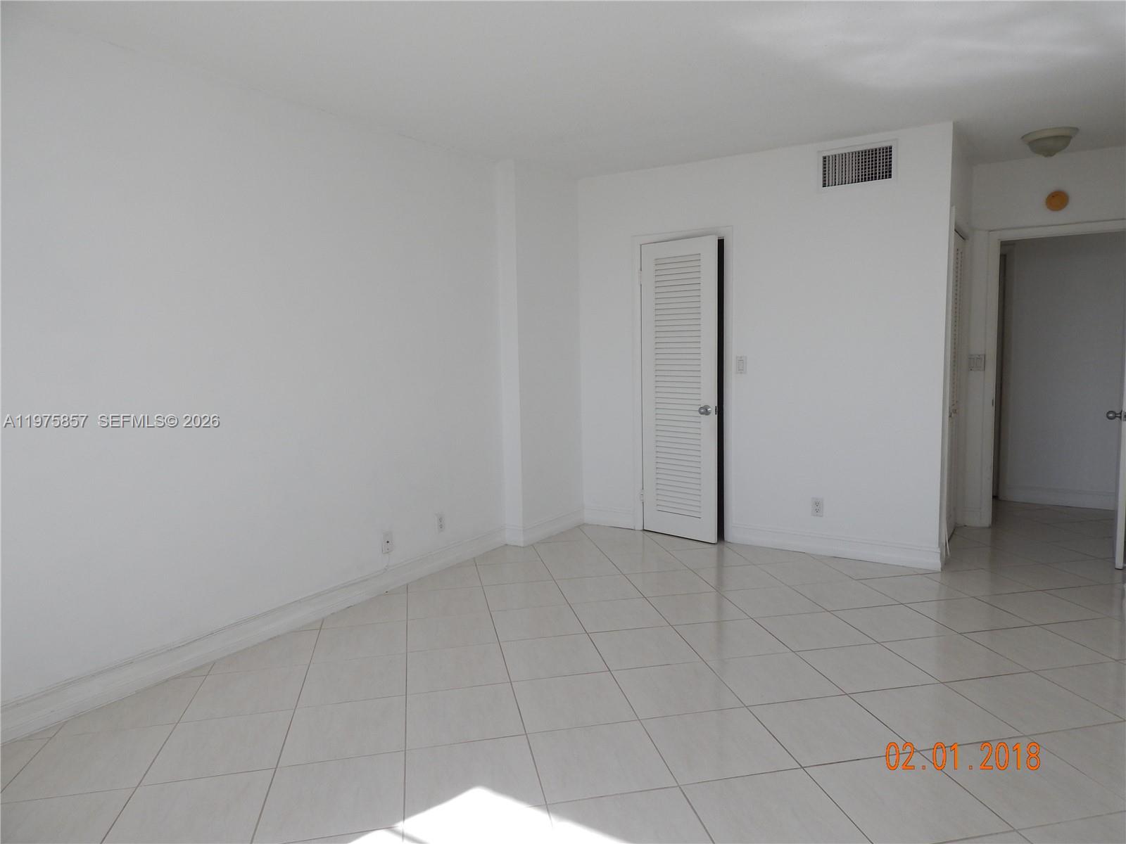 ISLAND PLACE AT NORTH BAY - Residential