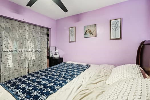 SAGA BAY TOWNHOMES - Residential
