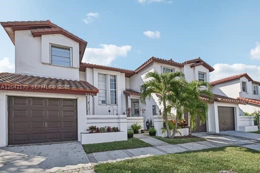 SAGA BAY TOWNHOMES - Residential