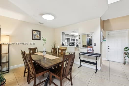 SAGA BAY TOWNHOMES - Residential