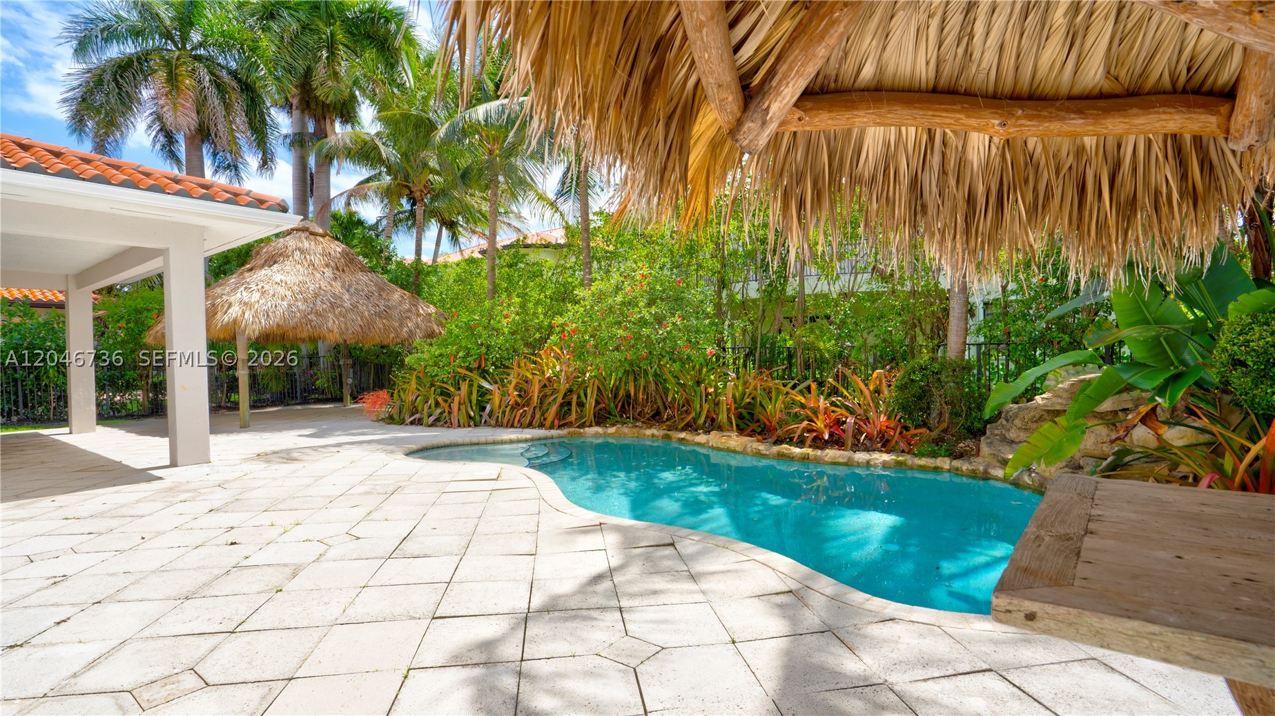CUTLER CAY - Residential