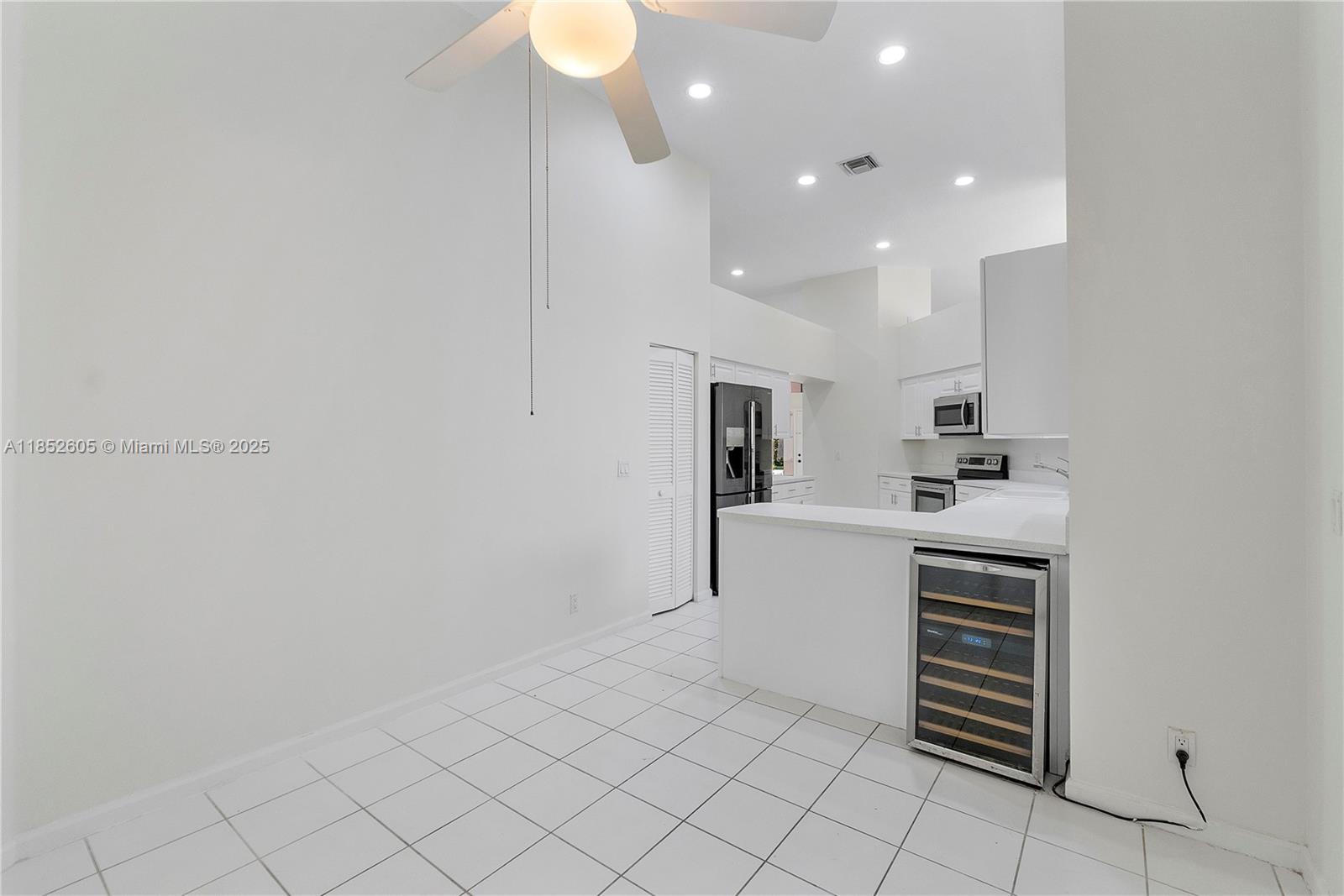 OAK RUN OF ARVIDA COUNTRY - Residential