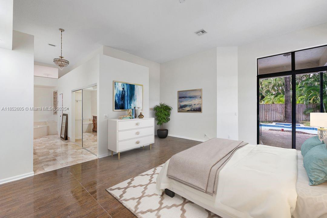 OAK RUN OF ARVIDA COUNTRY - Residential