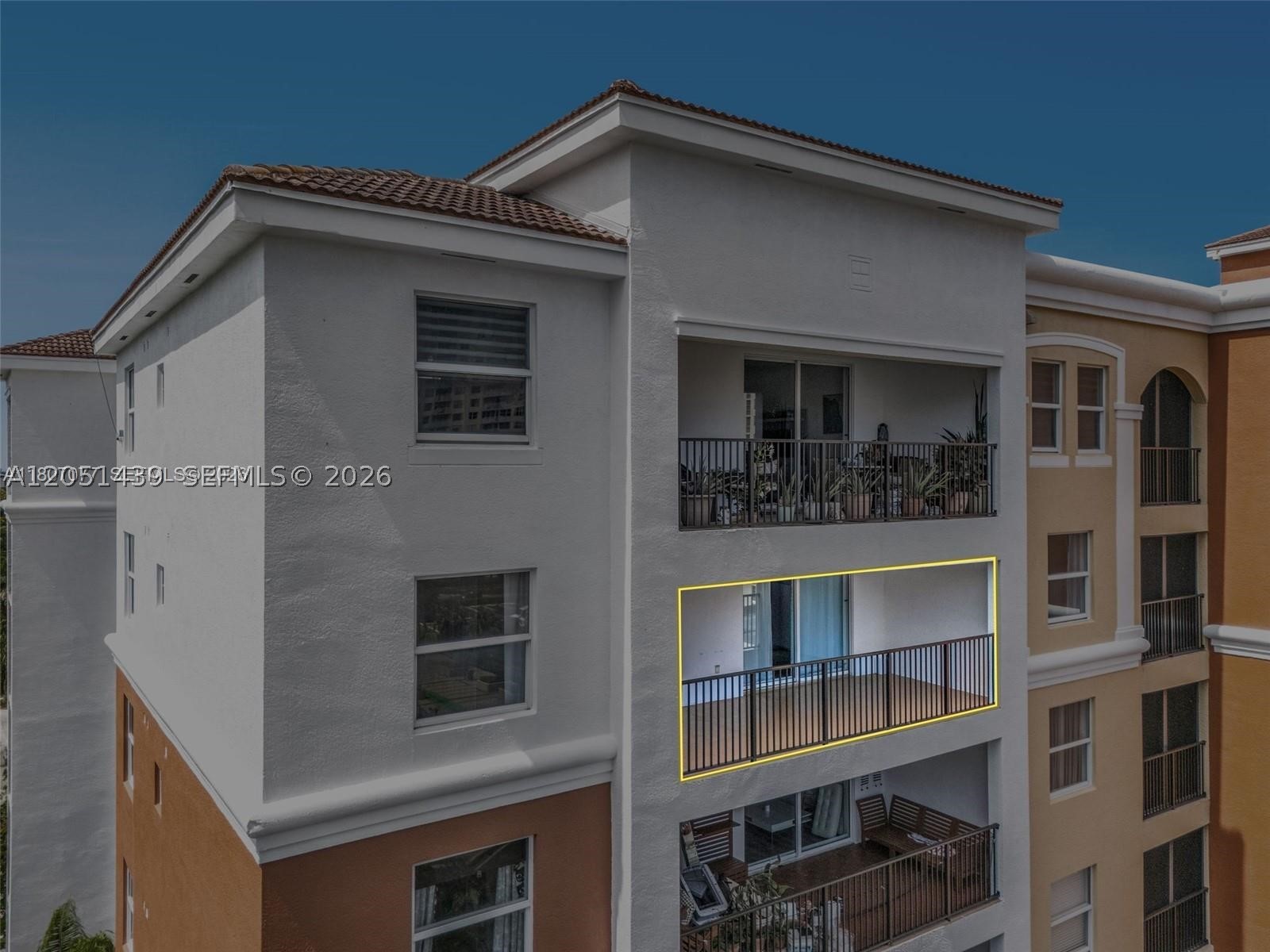 PORTO BELLAGIO CONDO - Residential