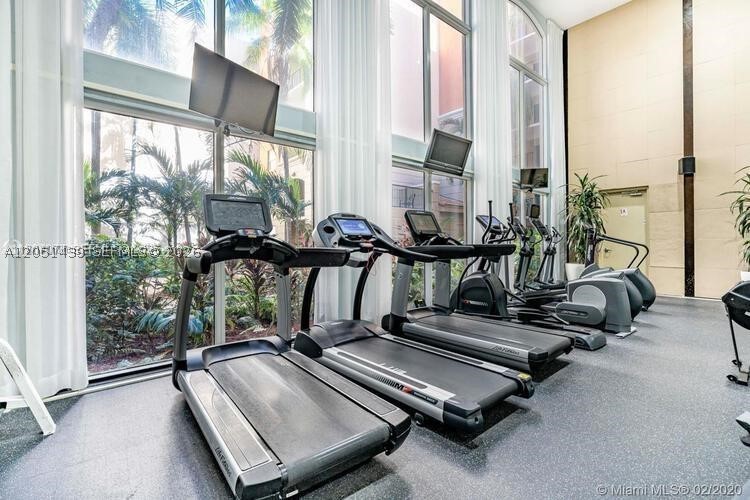 PORTO BELLAGIO CONDO - Residential