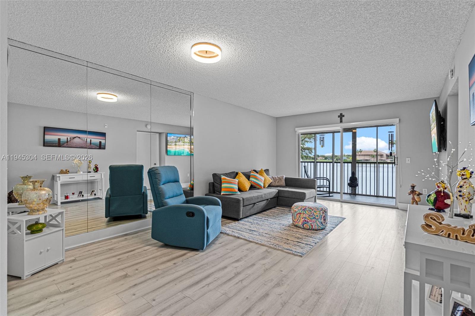IVANHOE EAST AT CENTURY V - Residential