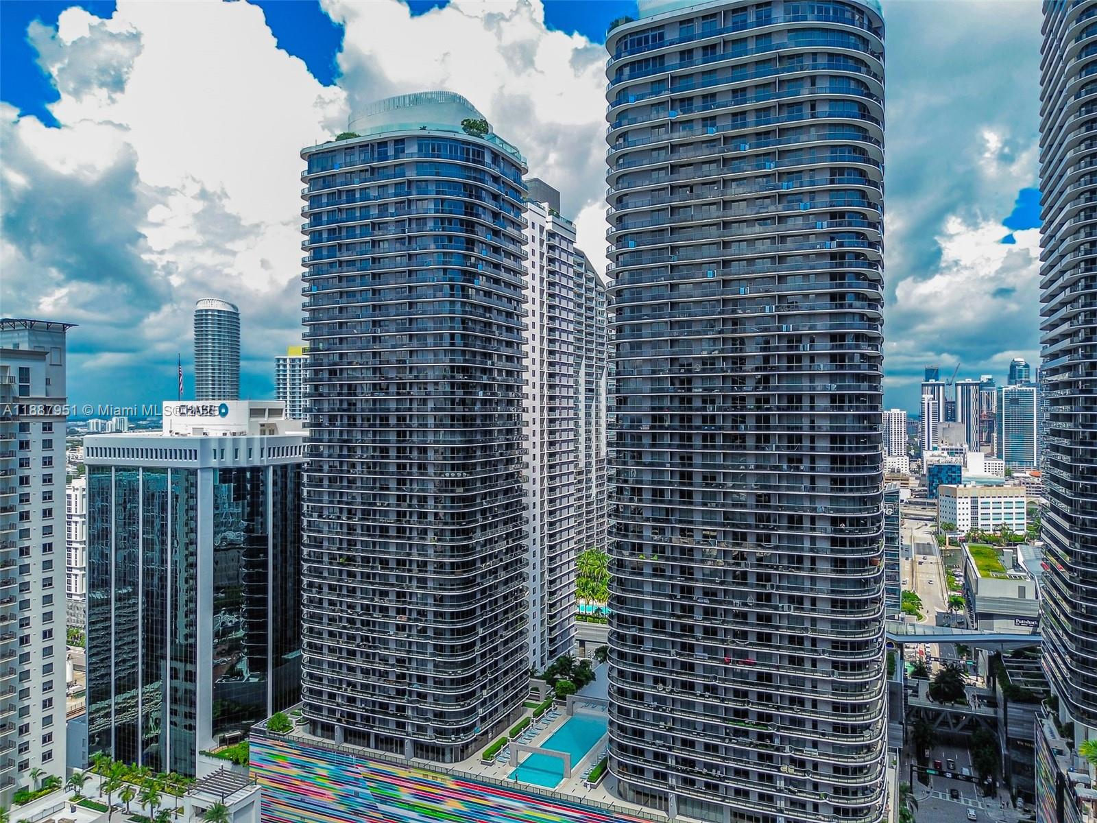 BRICKELL HEIGHTS EAST CON - Residential Lease