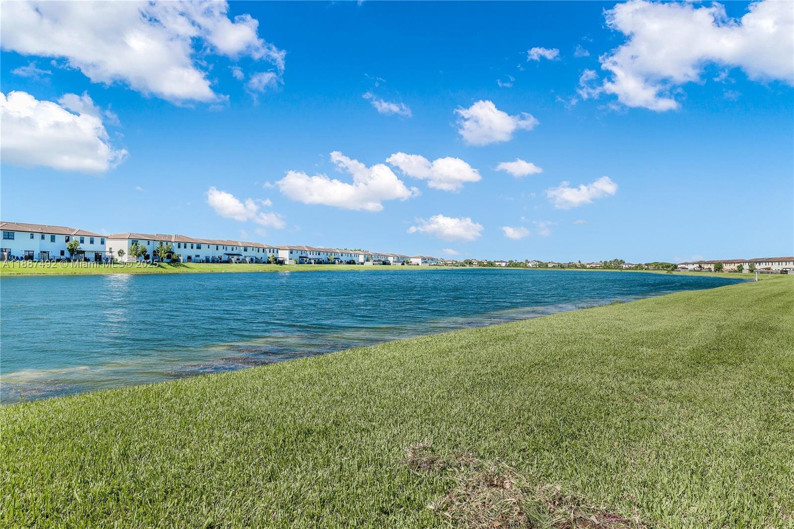 ENCLAVE SOUTH PHASE 2 - Residential