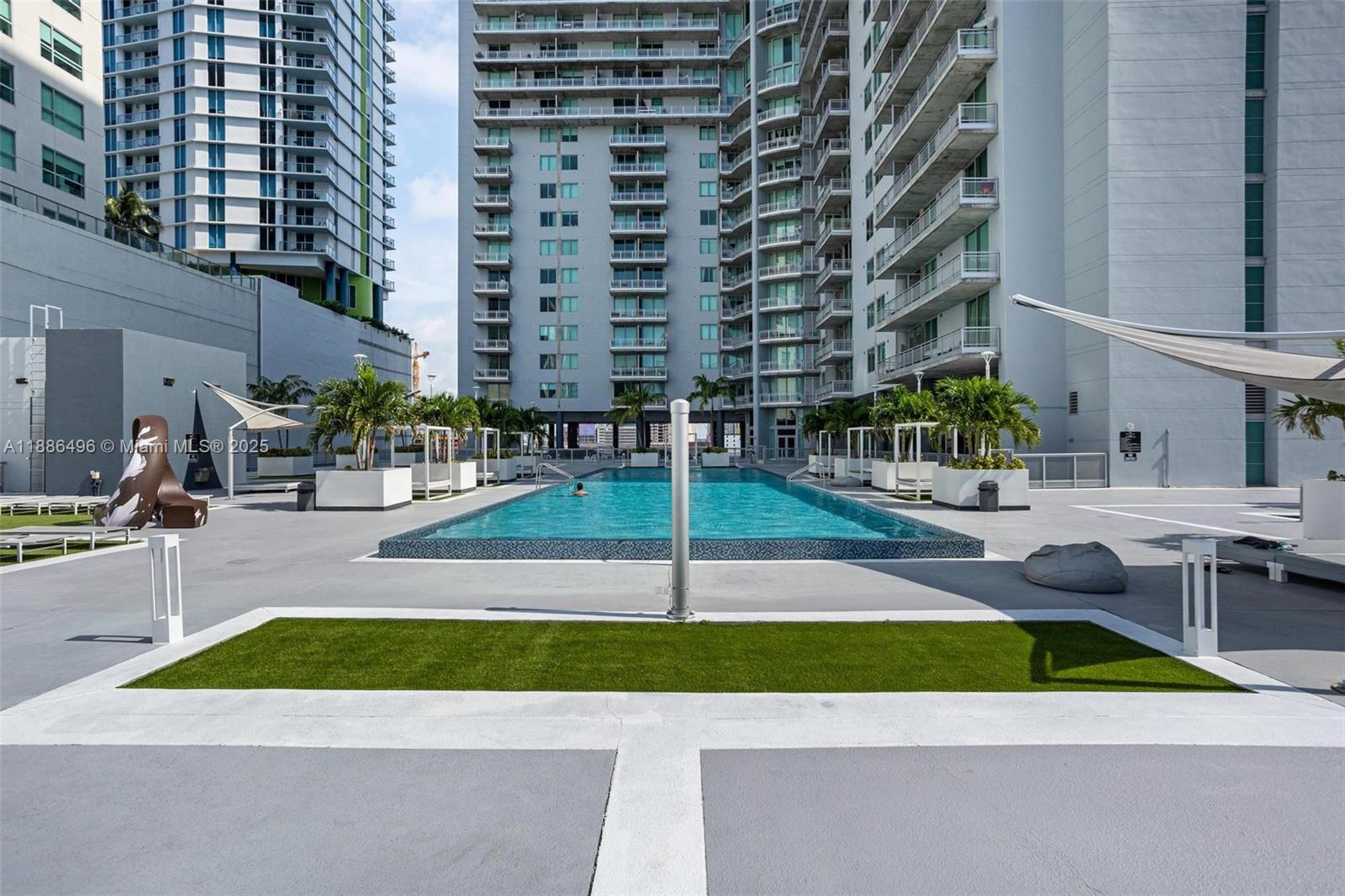 NEO VERTIKA CONDO - Residential