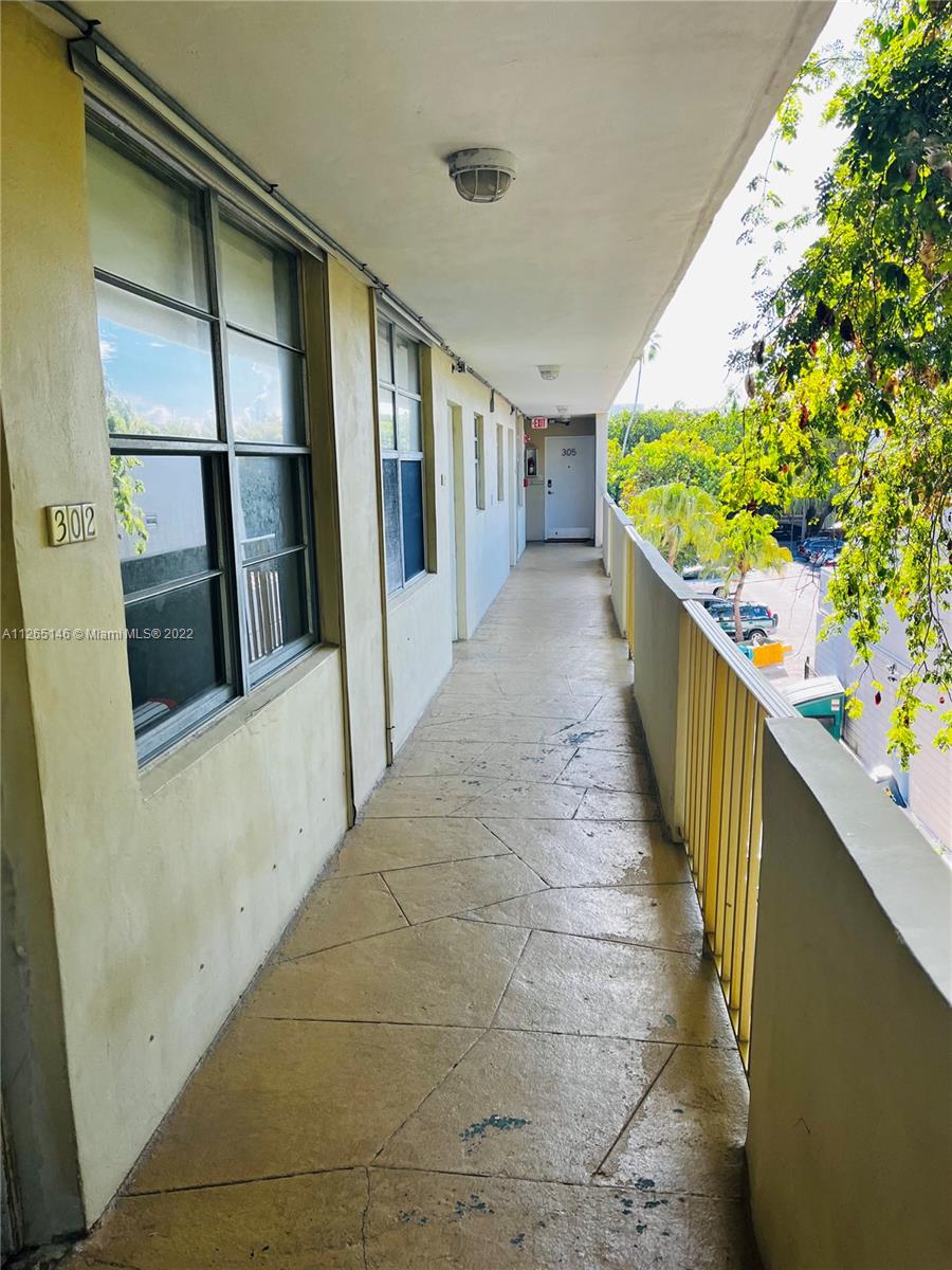 JEFFERSON SOUTH SHORE CON - Residential Lease