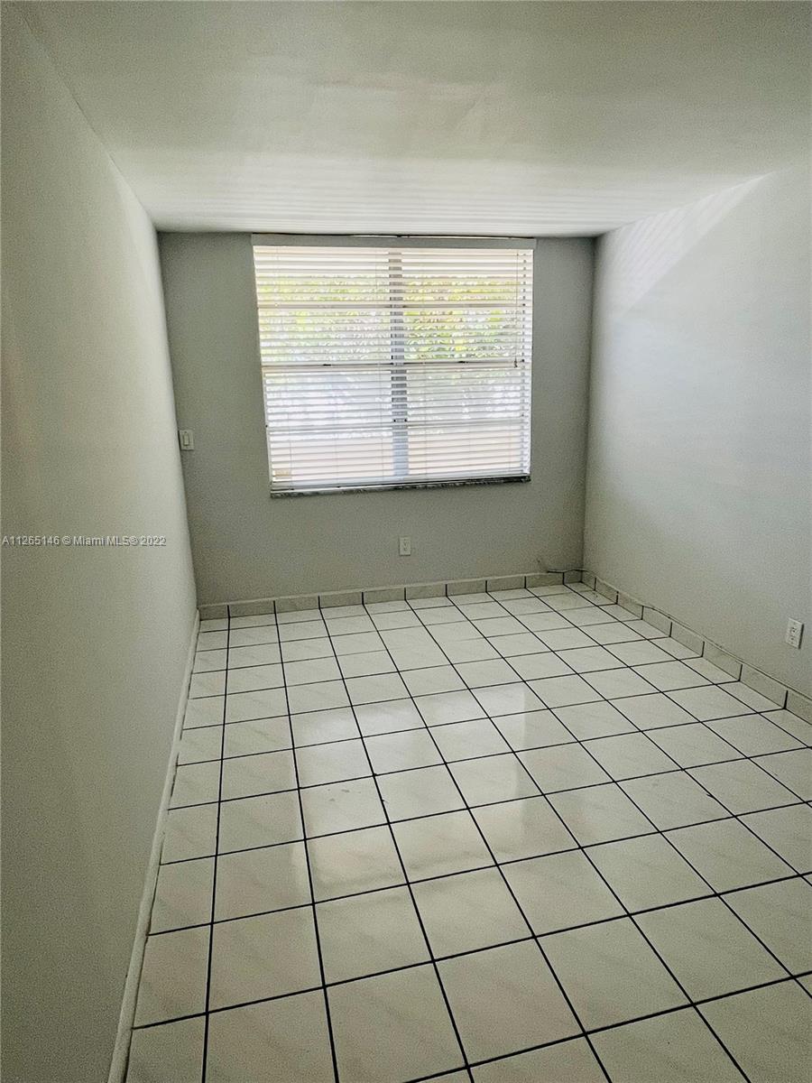 JEFFERSON SOUTH SHORE CON - Residential Lease