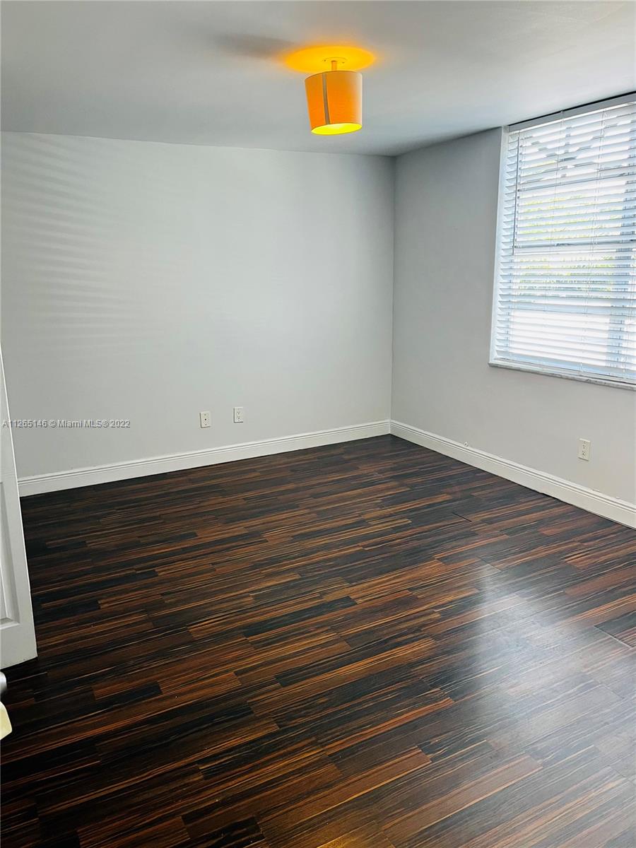 JEFFERSON SOUTH SHORE CON - Residential Lease