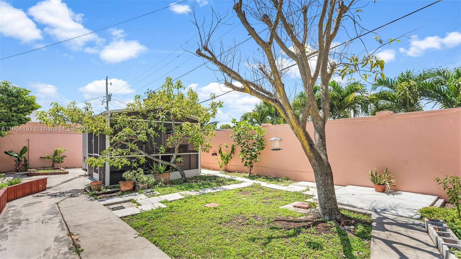 GRATIGNY HEIGHTS 2ND ADDN - Residential
