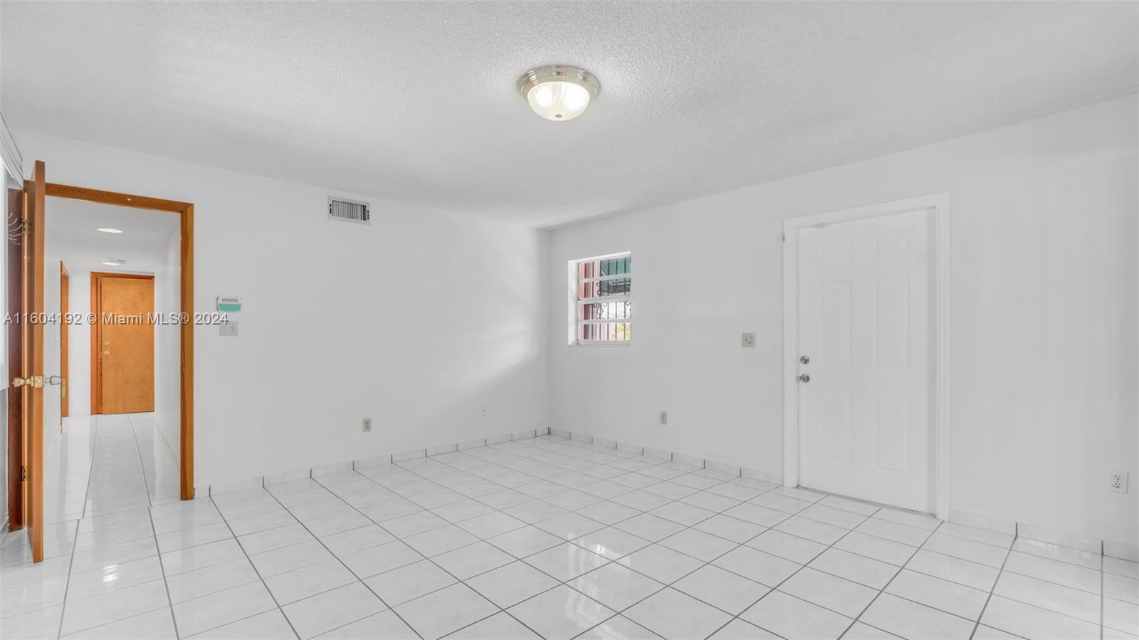 GRATIGNY HEIGHTS 2ND ADDN - Residential