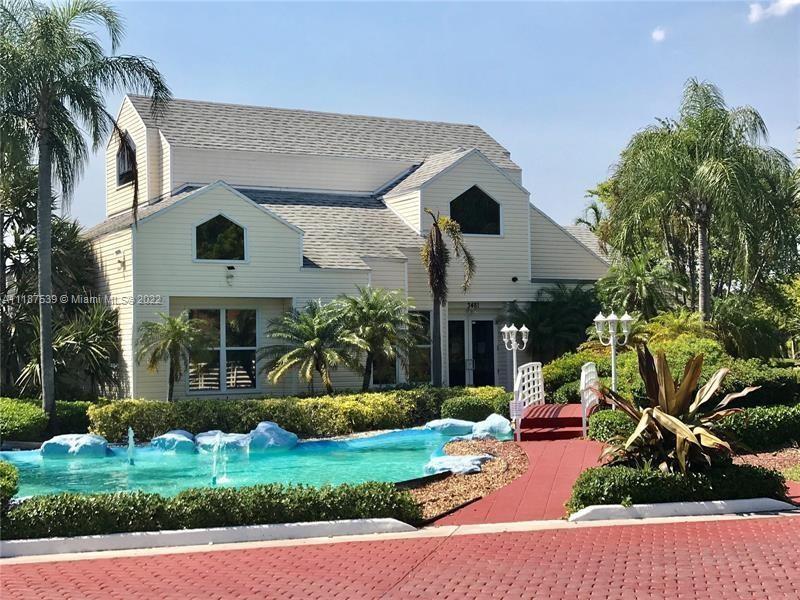 SUMMER LAKE CONDO - Residential