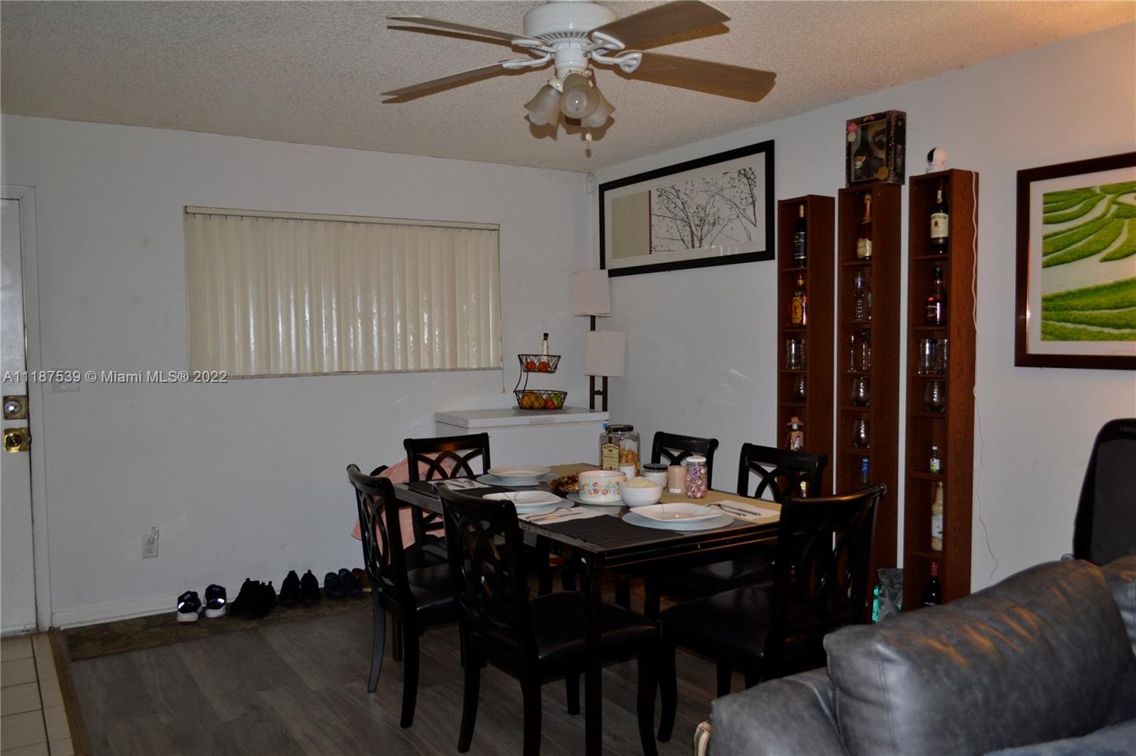 SUMMER LAKE CONDO - Residential
