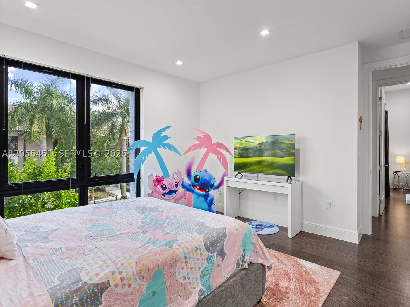 DOWNTOWN DORAL SOUTH PHAS - Residential