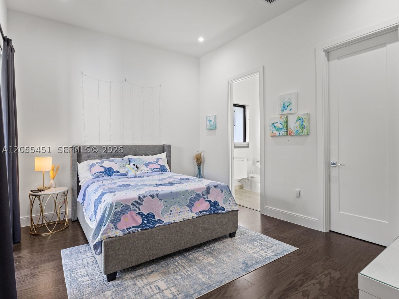 DOWNTOWN DORAL SOUTH PHAS - Residential