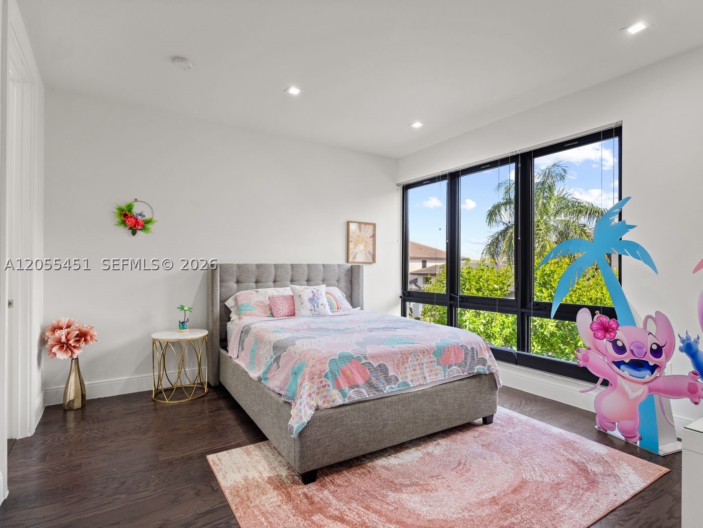 DOWNTOWN DORAL SOUTH PHAS - Residential