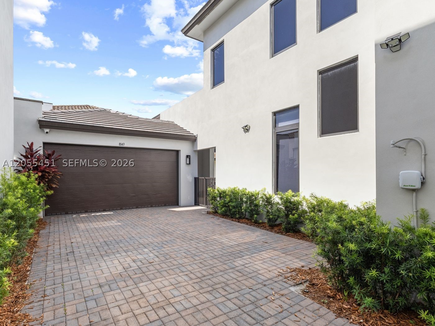 DOWNTOWN DORAL SOUTH PHAS - Residential