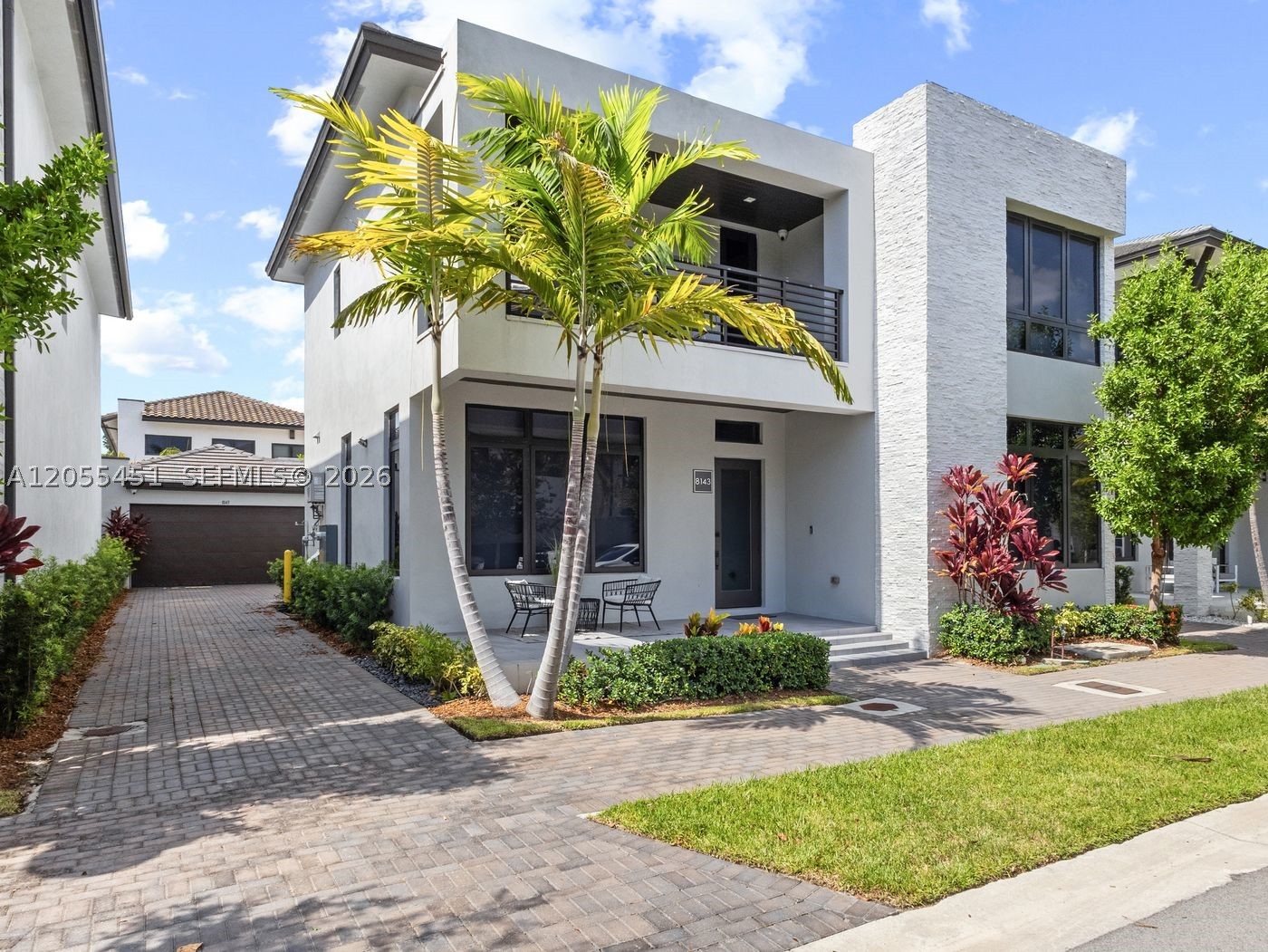 DOWNTOWN DORAL SOUTH PHAS - Residential