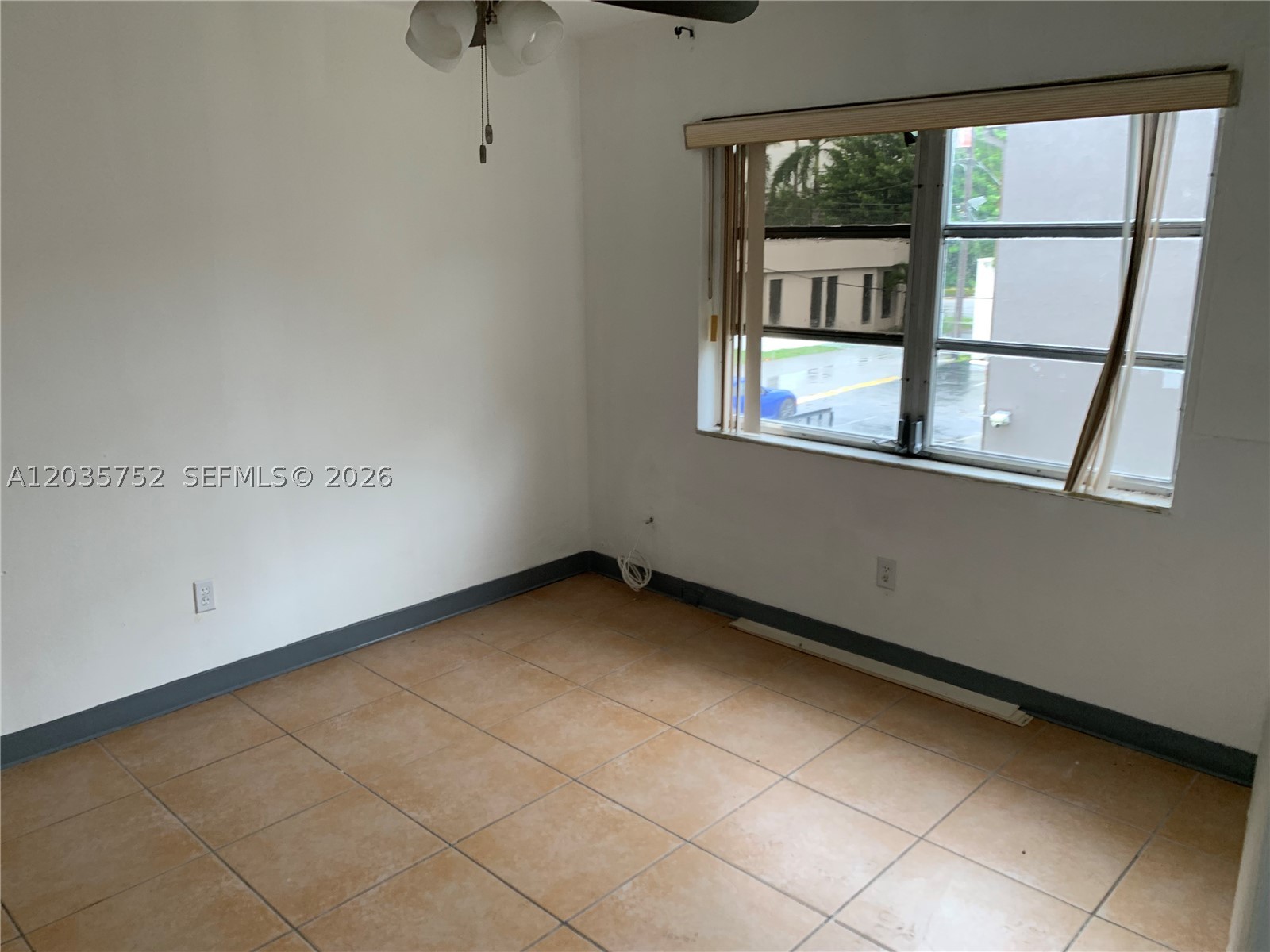 THE PALMS 51 CONDO - Residential