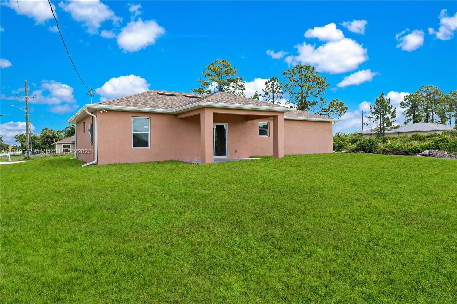 LEHIGH ACRES UNIT 11 BLK 1 - Residential
