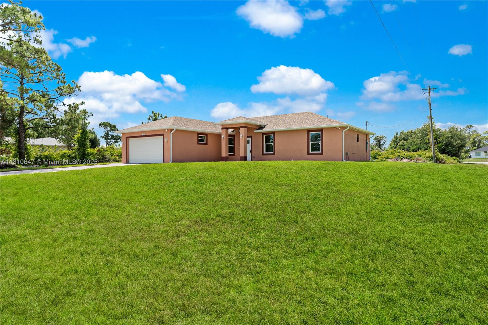 LEHIGH ACRES UNIT 11 BLK 1 - Residential