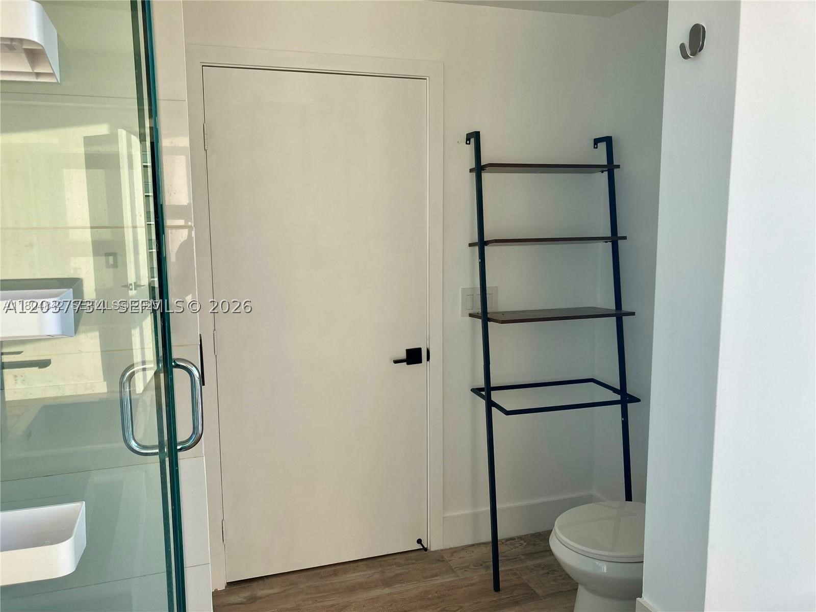 PARAISO BAY CONDO - Residential Lease