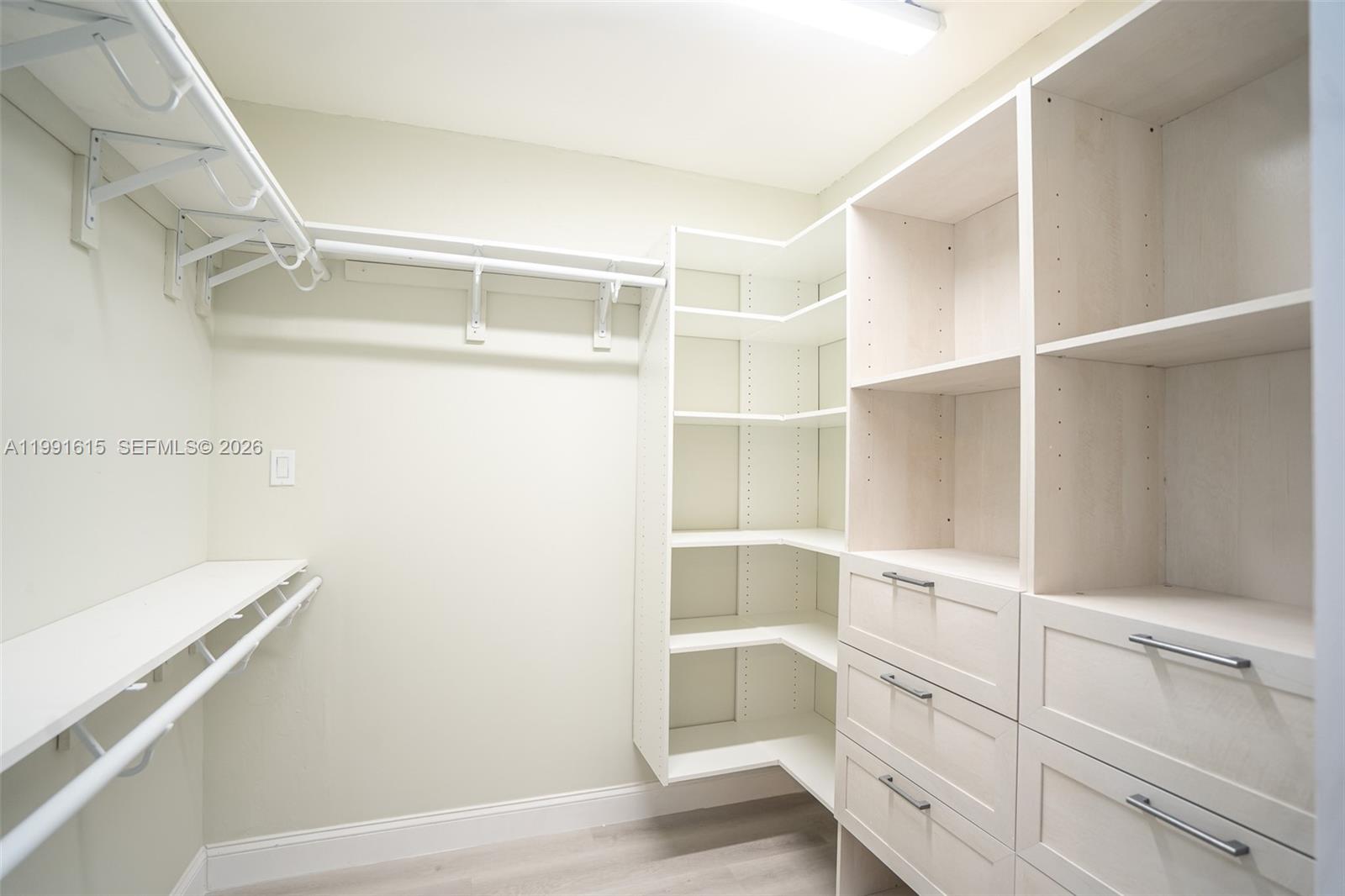 CORAL WAY PK SEC D - Residential