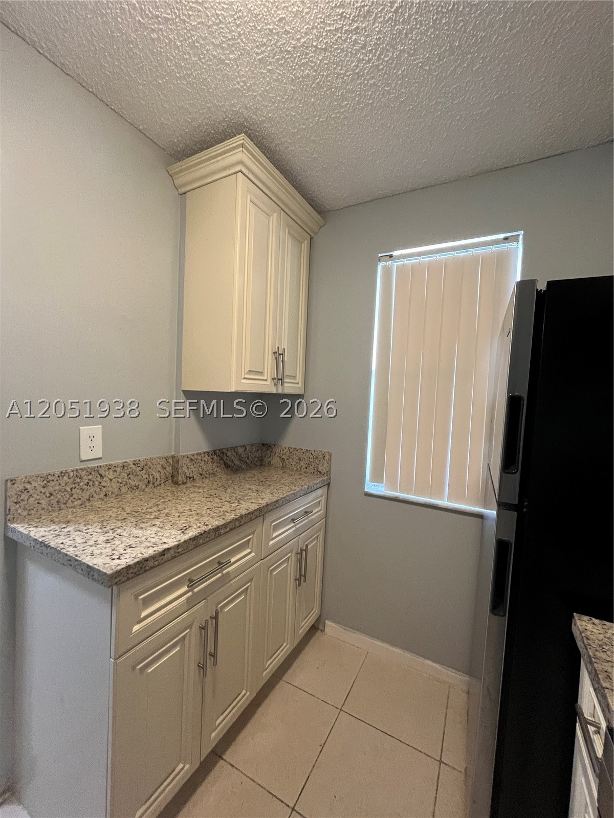 FOREST PARK CONDO - Residential Lease