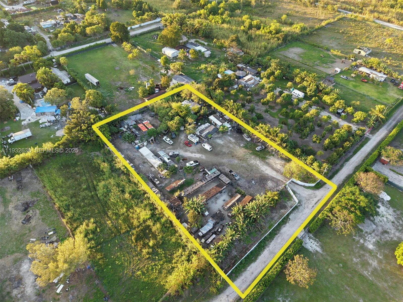 Great opportunity to own 1.5 acres in a rapidly growing area.
The Property is fully fenced and features existing electricity. Enless potential 
Buyer is responsible for performing all due diligence with Miami-Dade County Regulatory and Economic Resources (RER) and DERM regarding utilities, environmental permits, and potential re-zoning requests. Don't miss out on acquiring substantial acreage in South Florida—bring your offers today!
