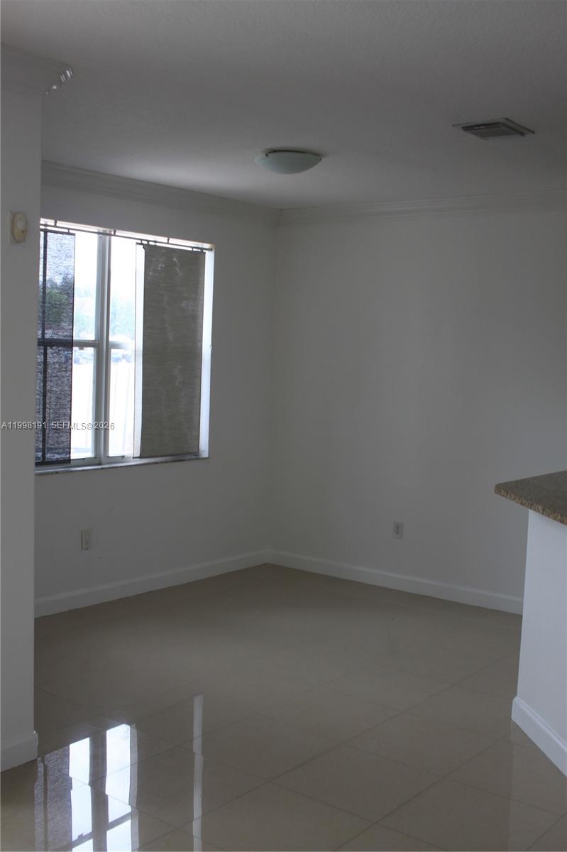 DORAL ISLES NORTH SEC TWO - Residential Lease