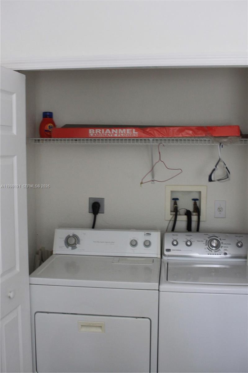DORAL ISLES NORTH SEC TWO - Residential Lease
