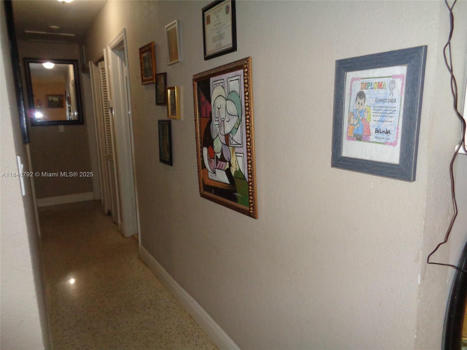 MYRTLE GROVE - Residential