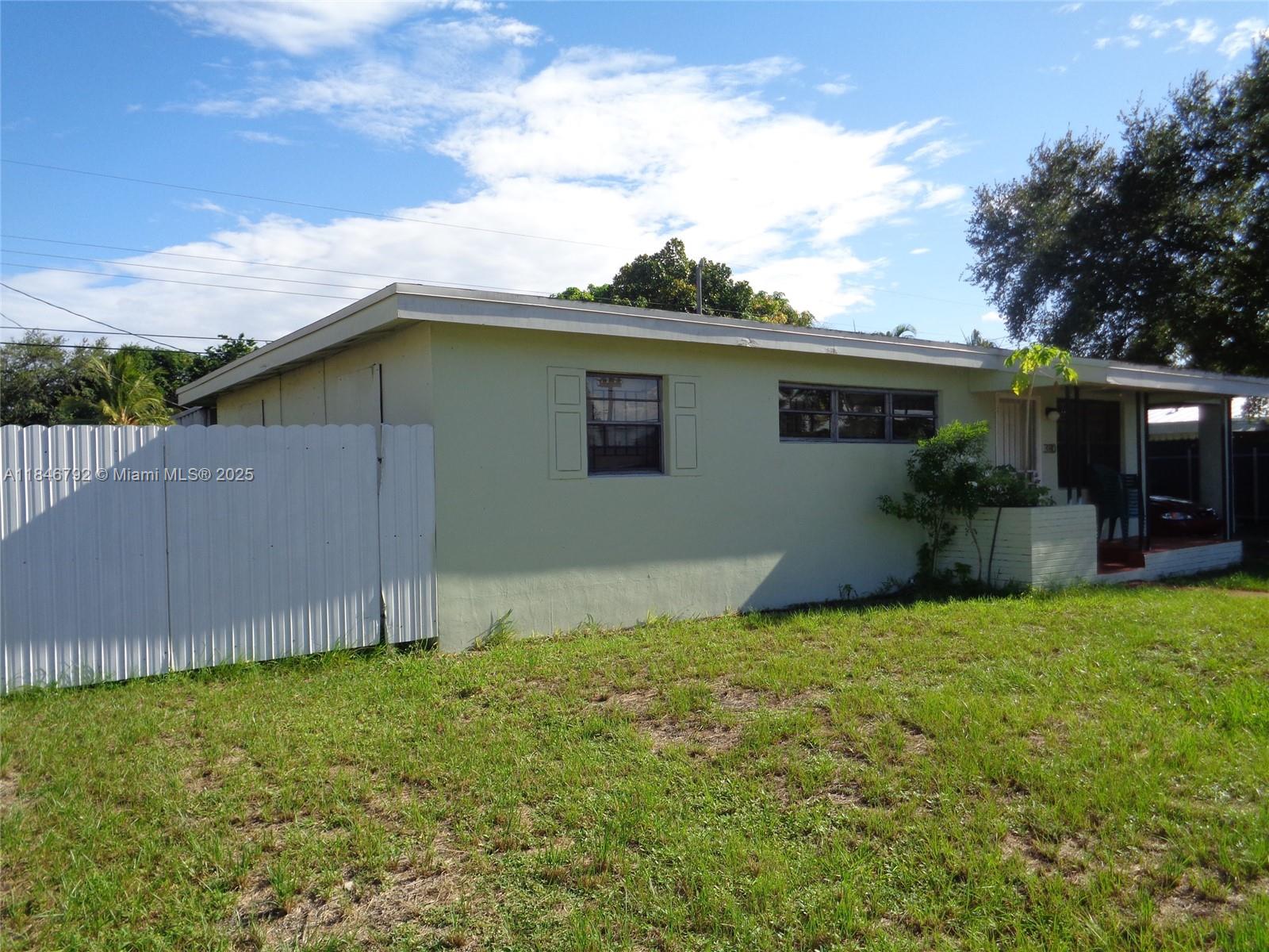 MYRTLE GROVE - Residential