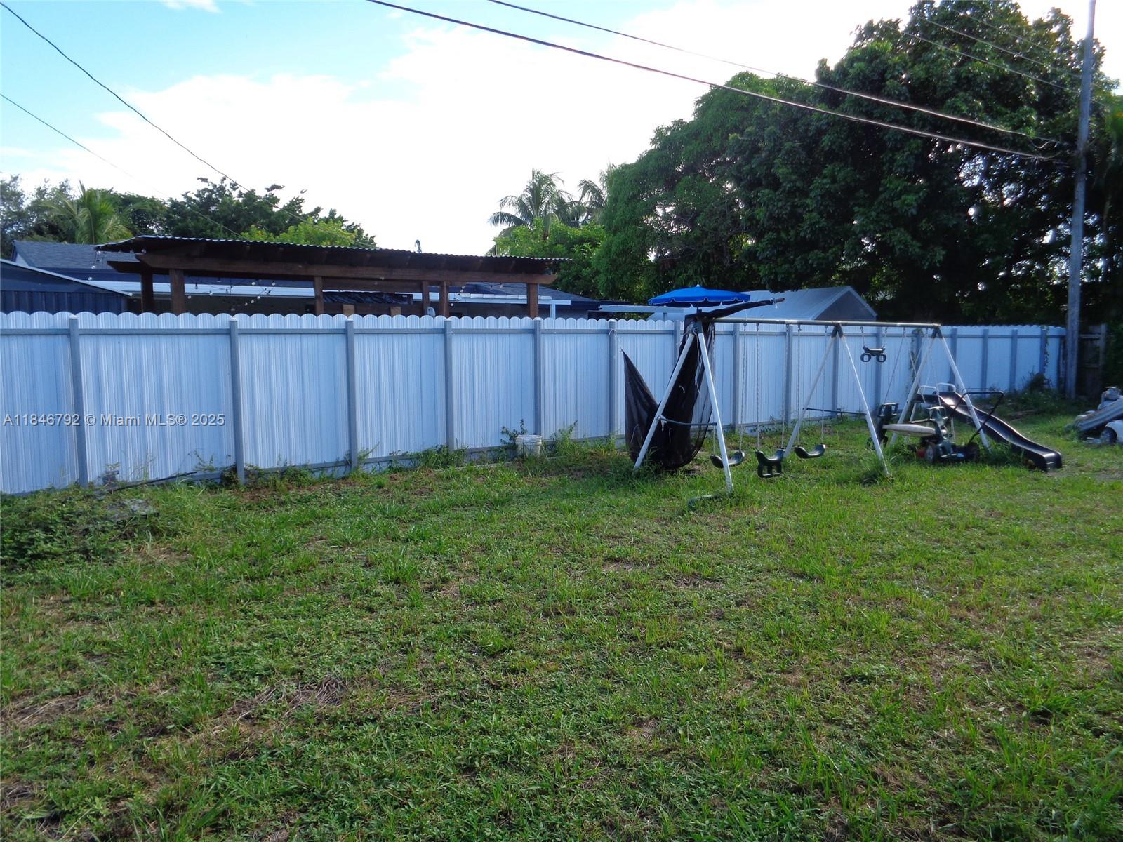 MYRTLE GROVE - Residential
