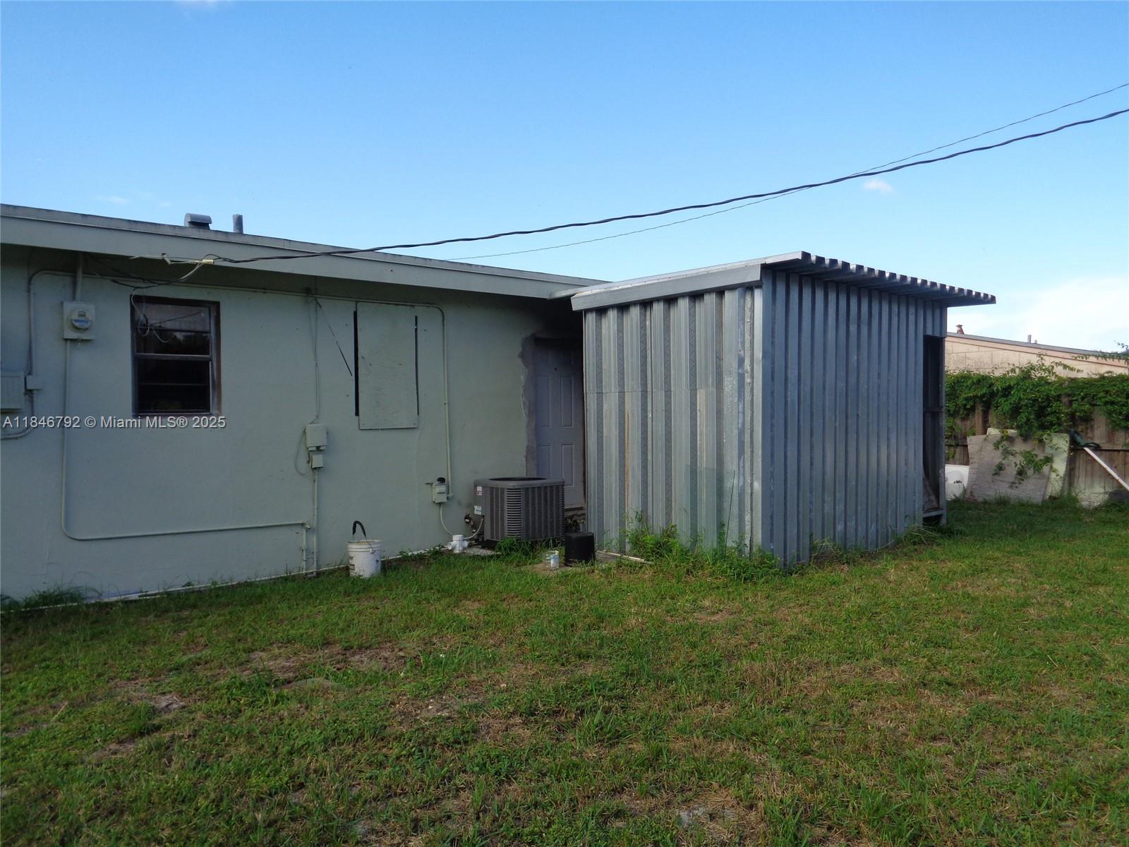 MYRTLE GROVE - Residential