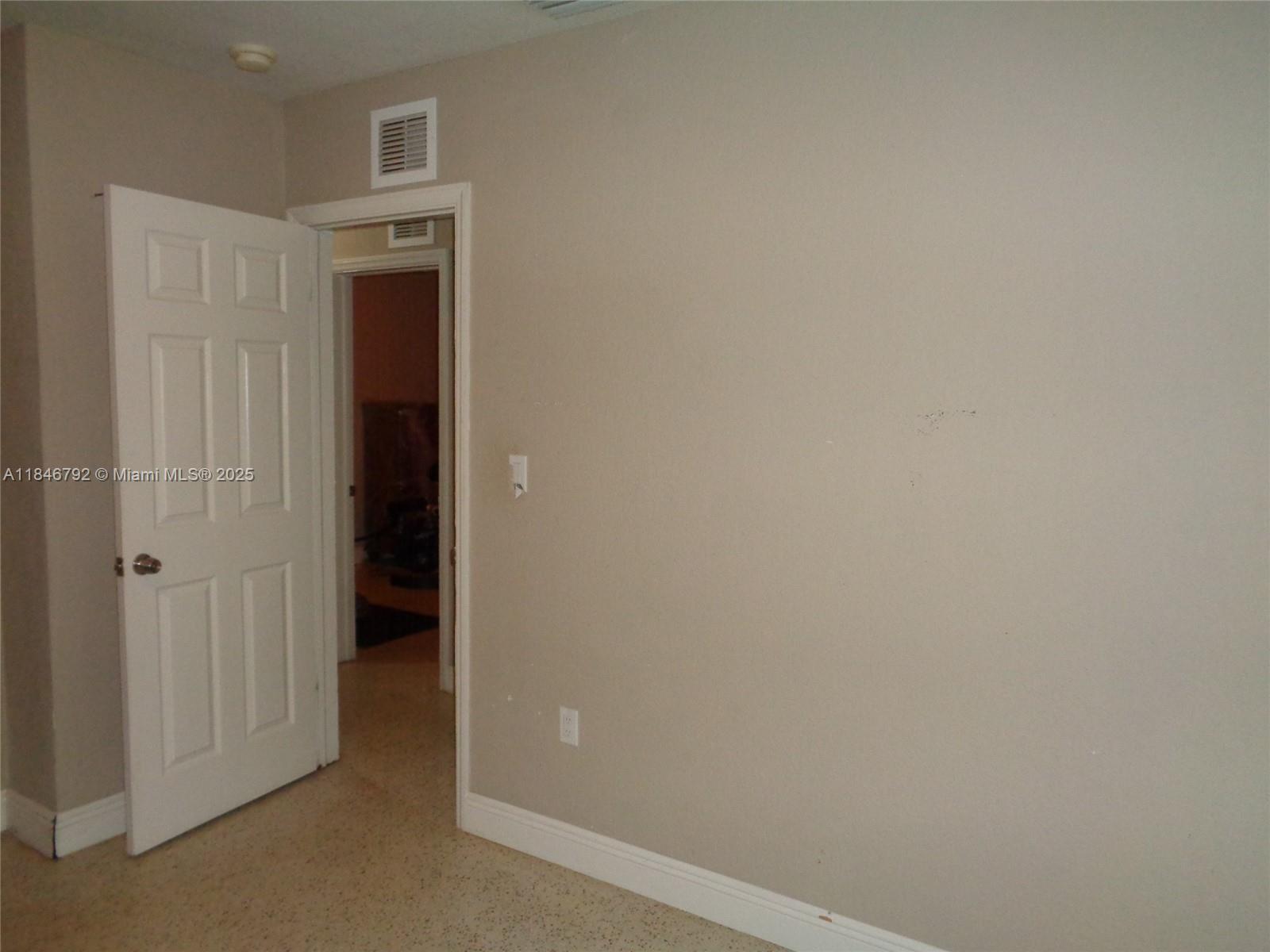 MYRTLE GROVE - Residential