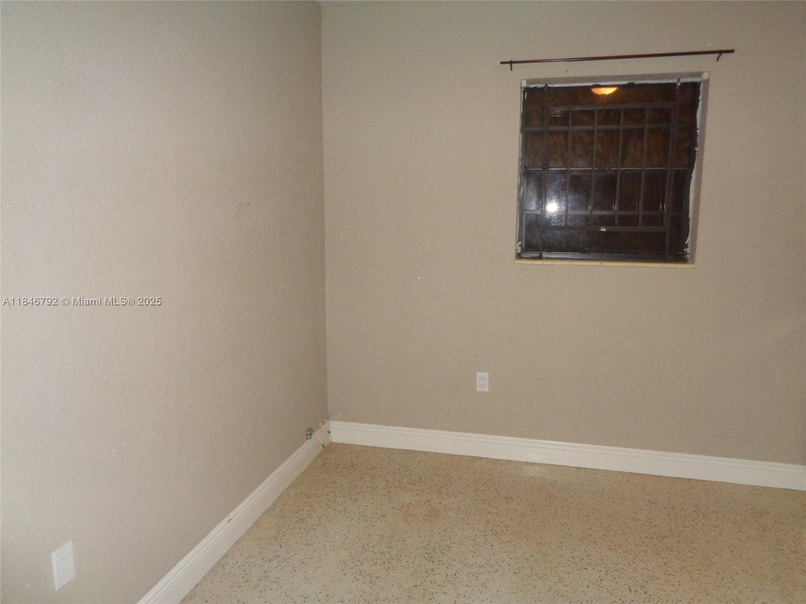 MYRTLE GROVE - Residential
